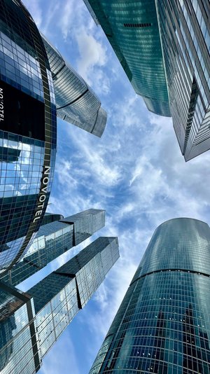 Что посмотреть в Москве? Куда сходить в Москве? Лучшие локации, которые нам удалось посетить.