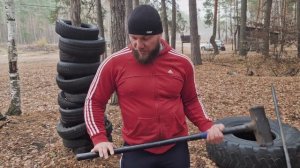 Тренировка с кувалдой/МОЛОТ. #бокс #кувалда #спорт #там?
