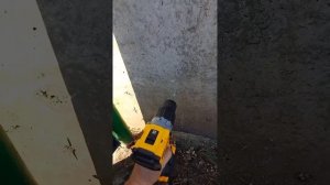 DeWalt DCD805 Тест Бетон 6 8 10мм