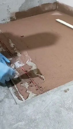 Гидроизоляция поддона.