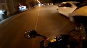 Наваливаем на спорт байках по ночному городу