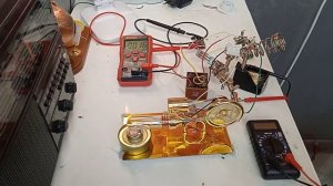 Заряжаем аккумулятор, генератором Стирлинга.