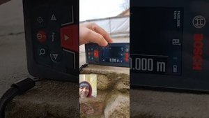 Лазерная рулетка Bosch GLM 100-25c