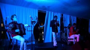 "Stivali e colbacco"(cover)