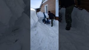 Снегоуборщик СМ-600 это- сила.