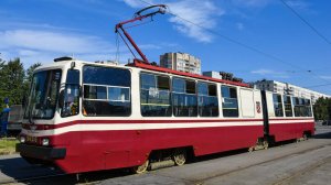Трамвай ЛМ-99АВ  на маршруте №65 Петербурга