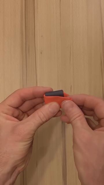 Как сделать Крутой БУМАЖНЫЙ ПИСТОЛЕТ. How to make a Paper Gun смотреть онлайн