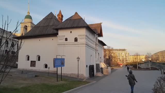 Старый Английский двор. Самые древние здания Москвы. Зарядье. ул.Варварка.