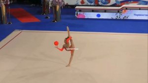 Мария Лобейко мяч