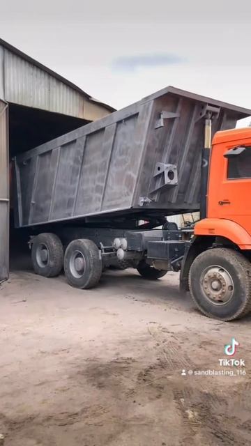 Очищенный кузов #пескоструй #sandblasting #recovery #repair #truck #кам? смотреть онлайн