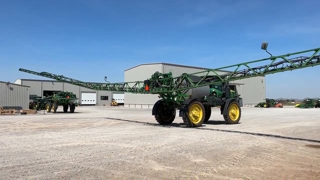 John Deere опрыскиватель R4045 2019 Год смотреть онлайн