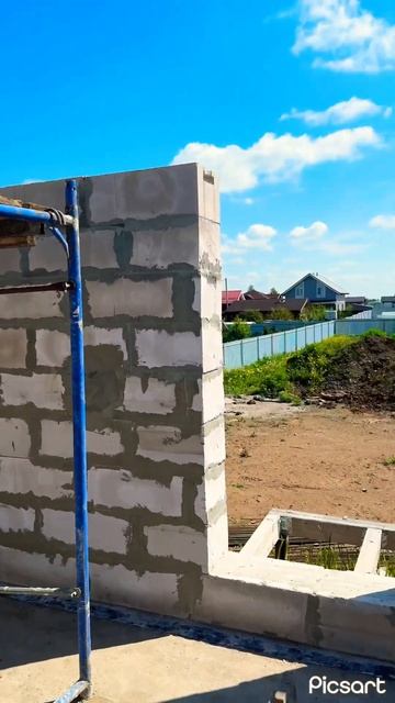 17 июня 2024 г. Строение из газика смотреть онлайн