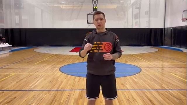 ПЕРЕДАЧА И ЛОВЛЯ МЯЧА В БАСКЕТБОЛЕ смотреть онлайн