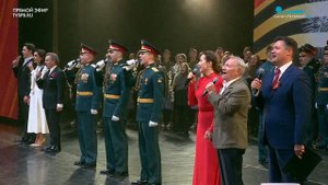 День Победы!, солисты - Юрий Онуфриенко, Евгений Кириченко, Антон Виноградов