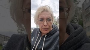 Денег нет, но вы держитесь