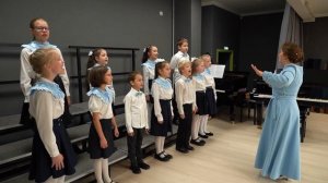 Что под ёлкой спрятано. Музыка Николая Пескова, слова ?