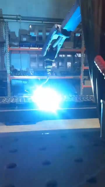 сварка mig робот смотреть онлайн