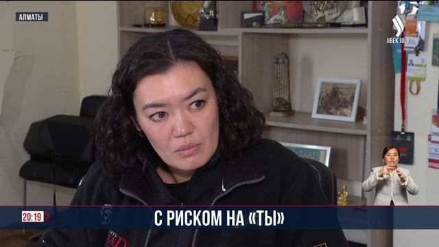 Рукопашный бой и автомобильные гонки им по плечу  Jibek J