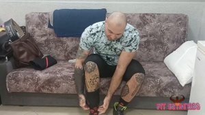 Как надеть жëсткие наколенники? Выбор размера и бренд?