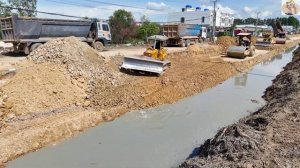 Строительство, расширение дороги, засыпка