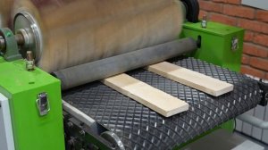 Рельефно-шлифовальный станок с 4-мя барабанами DT 630-4