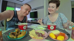Мукбанг БОЮСЬ есть, переживаю что снова меня разнесёт! Хочу сделать ОПЕРАЦИЮ! Завтрак в Таиланде