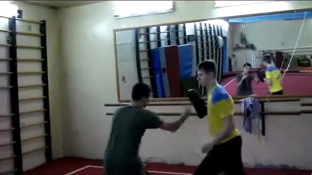 Процес тренировки   1 Луганск 02 02 2013г смотреть онлайн
