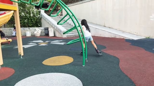 Алиша 5 лет и 9 месяцев смотреть онлайн