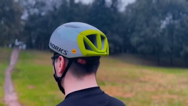 МЕСЯЦ с iPhone 16 Pro Max — ДЕНЬГИ НА ВЕТЕР или ЛУЧШИЙ смартф смотреть онлайн