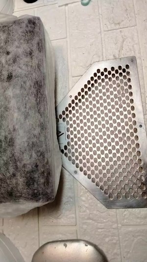 ногти молочка с сотами