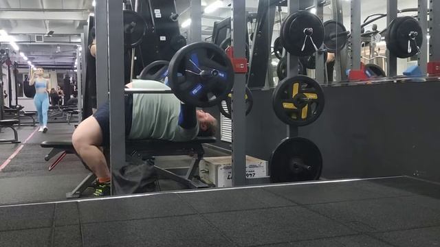 жим на брус 180 смотреть онлайн