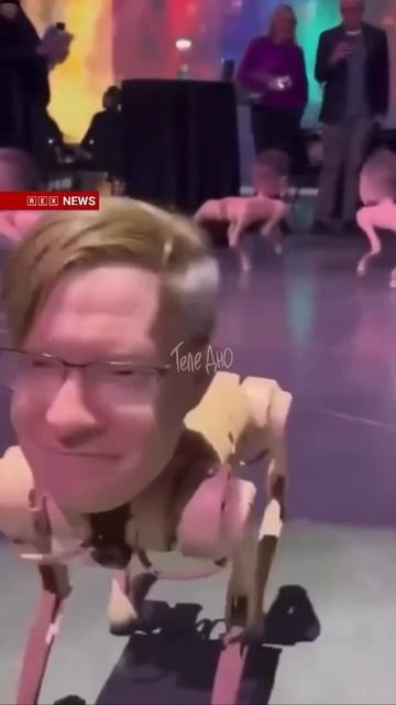 В Пекине прошла очередная выставка роботов-людей.