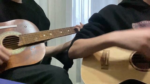 KSB Muzic - В КРАСИВОМ ПАЛЬТО (дуо на гитаре и укулеле) смотреть онлайн