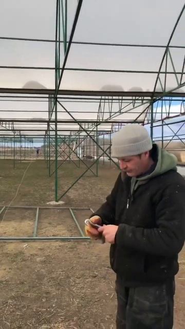 Натяжка проволоки #томатныйсок #аджика #производство # смотреть онлайн