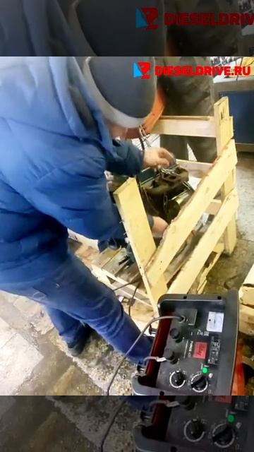 Запуск дизельного мотора Кубота Kubota смотреть онлайн