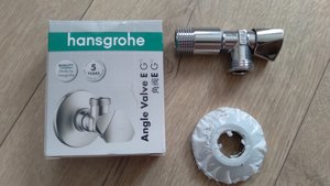 Обзор на угловой вентиль Hansgrohe 13903000 на 1/2