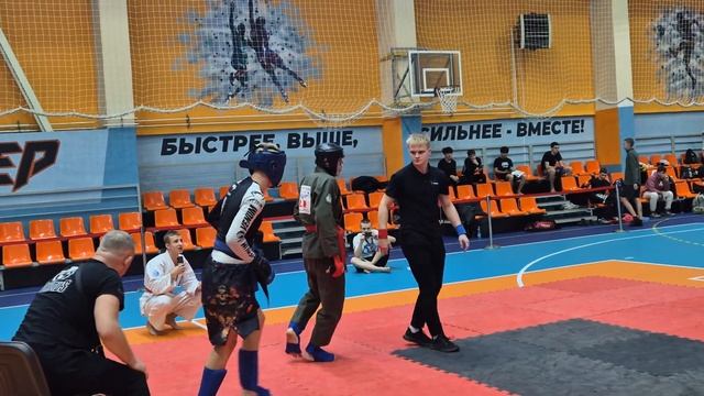 КРУТОЙ УДУШАЮЩИЙ В ФИНАЛЕ ДО 66 КГ НА ТУРНИРЕ ПО РУКОПА?