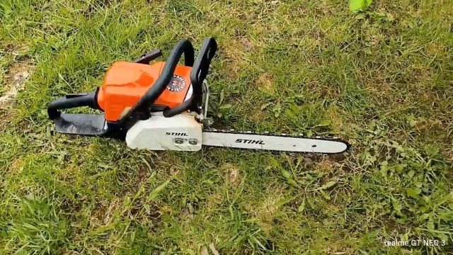 STIHL MS 180,завелась легко .Бензиновая смесь 2 года стояла.? смотреть онлайн