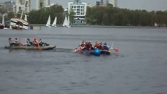 Майский экстрим 2013. Водный футбол. Потеря мяча смотреть онлайн