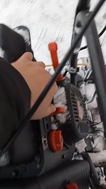 Снегоуборщик Verton #Shorts смотреть онлайн