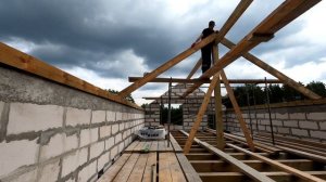 Монтаж стропил двухскатной крыши своими руками.