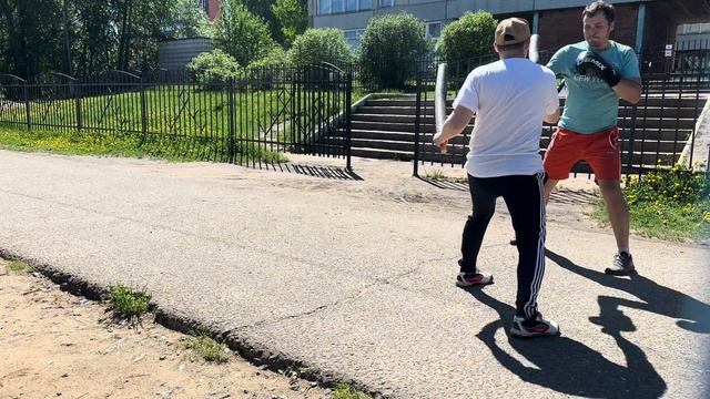 Отработка Ударов и Защиты, на Нудлах, "Тренерские мягк? смотреть онлайн