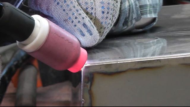 Сварка топливного бака. Нержавейка AISI316L смотреть онлайн