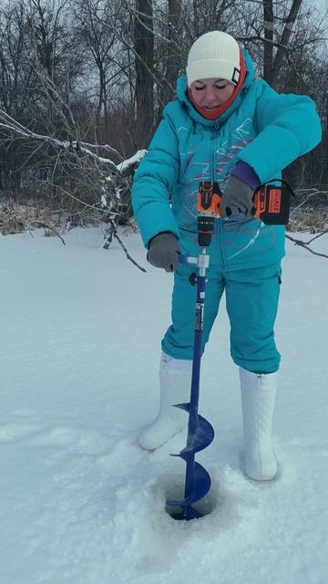 Шуруповёрт для всей семьи #рыбалкавбашкирии #fishing #рыб смотреть онлайн