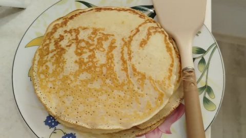 БЛИНЧИКИ БЕЗ ЯИЦ ПРОСТЫЕ И ВКУСНЫЕ