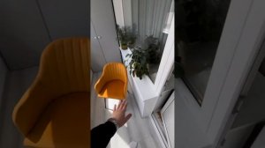 Отделка балкона под стильный кабинет с рабочей зоной