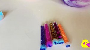 Милана и Арина сделали слайм лизун своими руками