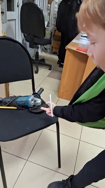 Распили меня болгаркой смотреть онлайн