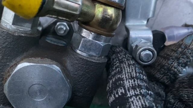 Восстановление трактора т-25. Переделка тяг газа на тро смотреть онлайн