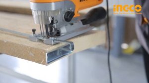 Лобзик электрический INGCO  800W JS80068